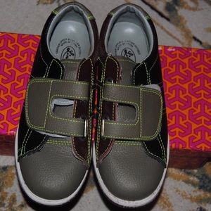 SIZE 5 BOWLING SHOES